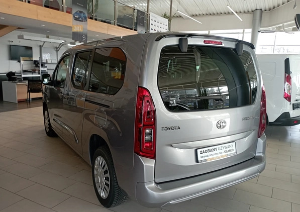 Toyota Proace City Verso cena 106900 przebieg: 25658, rok produkcji 2022 z Bełchatów małe 67